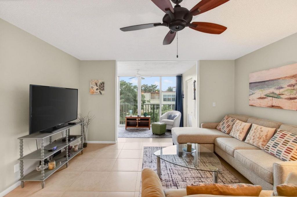 10 Willowbrook, Unit 205, Delray Beach, FL 33446 Photo
