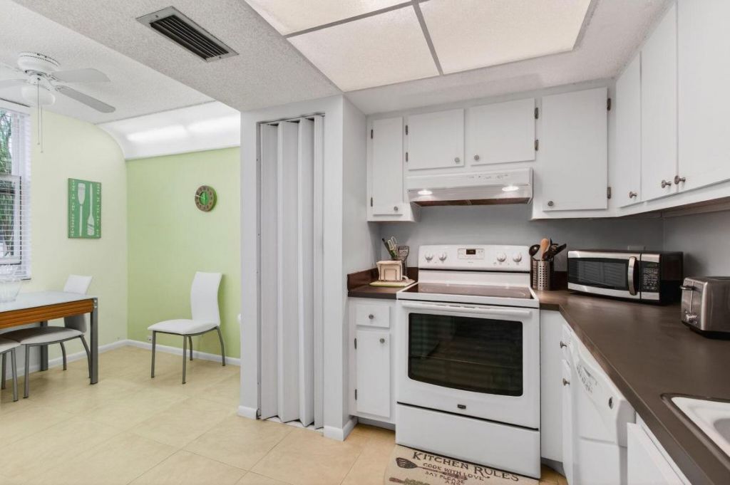 10 Willowbrook, Unit 205, Delray Beach, FL 33446 Photo