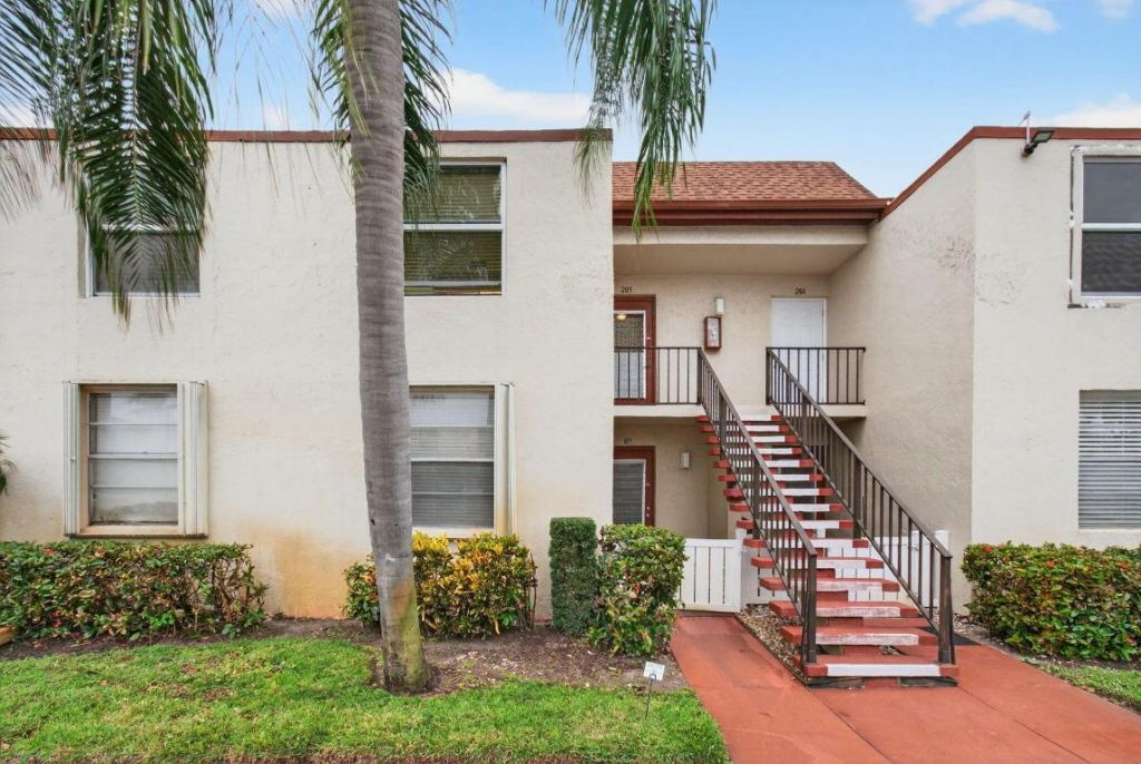 10 Willowbrook, Unit 205, Delray Beach, FL 33446 Photo
