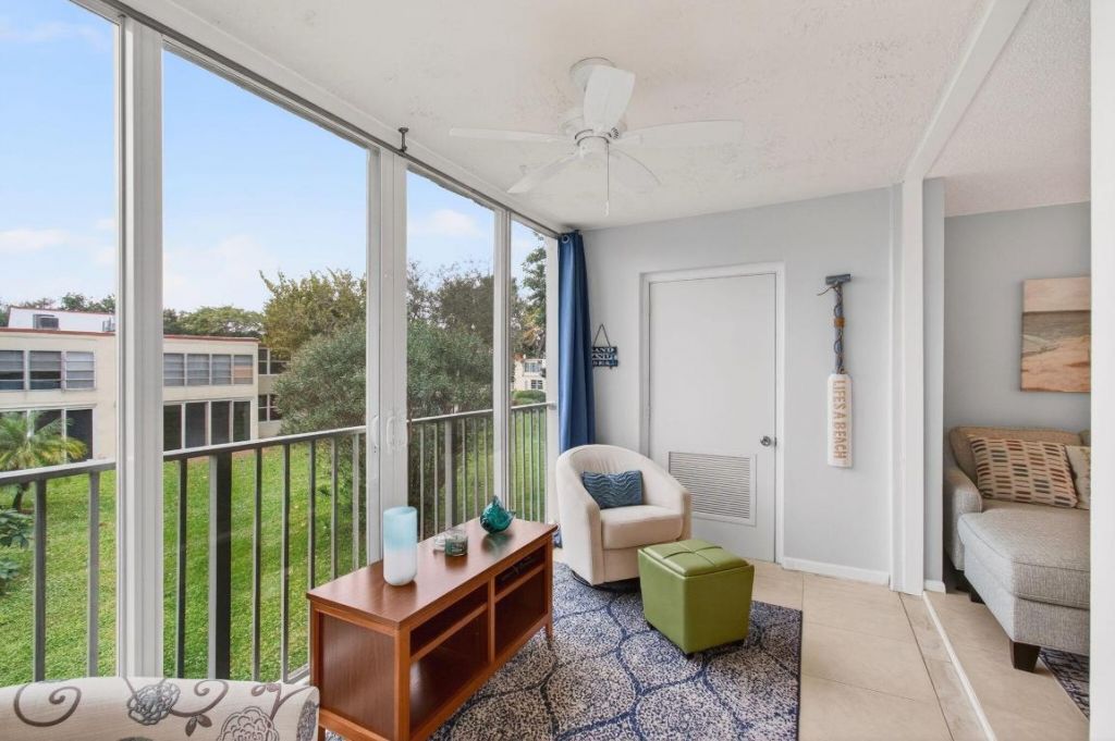 10 Willowbrook, Unit 205, Delray Beach, FL 33446 Photo