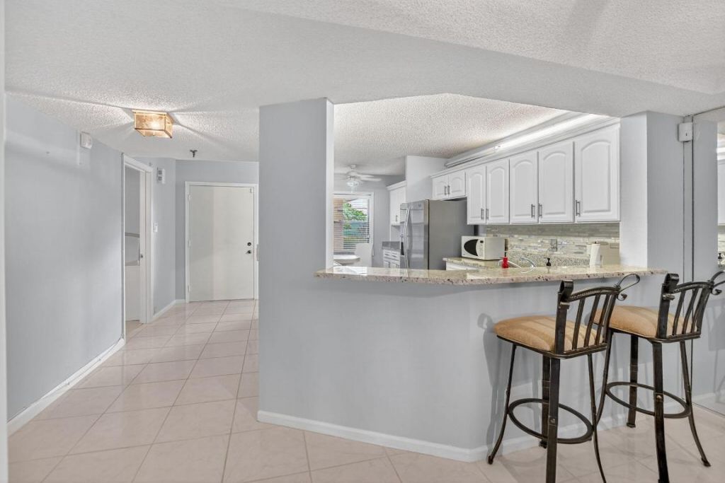 9170 SW 14th Street, Unit 4105, Boca Raton, FL 33428 Photo