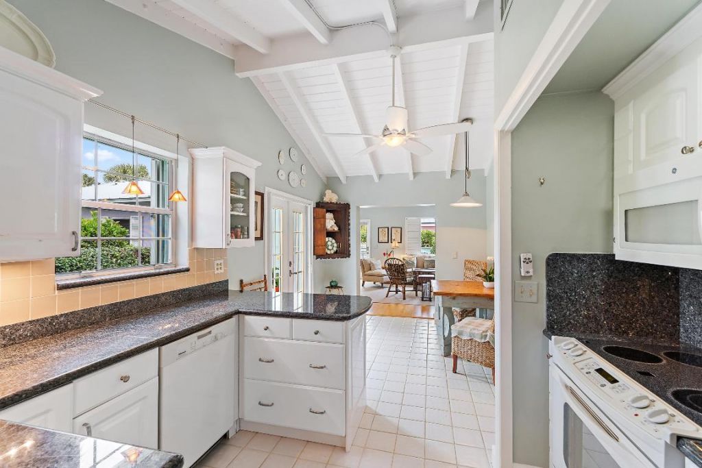 240 Celestial Way, Unit 2, Juno Beach, FL 33408 Photo