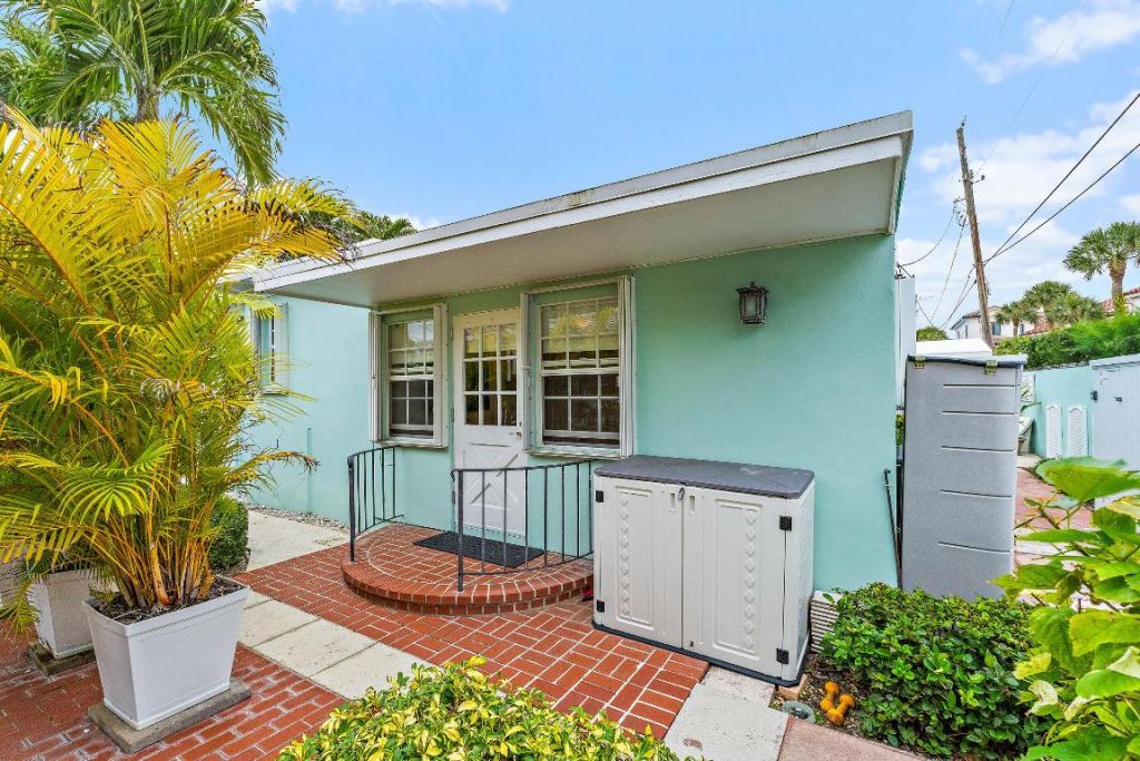 240 Celestial Way, Unit 2, Juno Beach, FL 33408 Photo