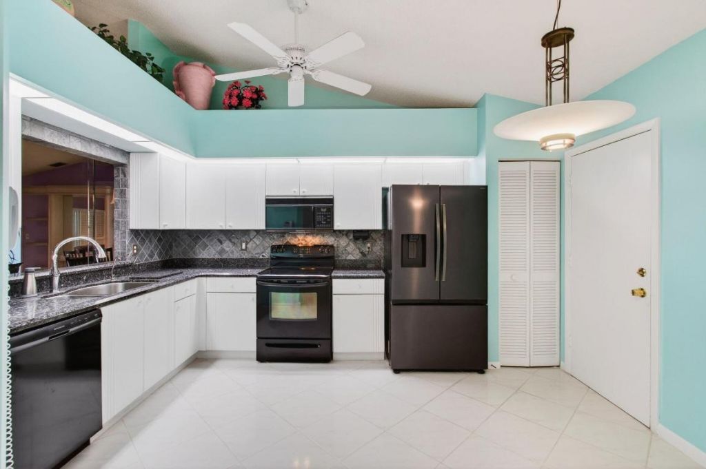 7808 Coral Lake Drive, Delray Beach, FL 33446 Photo