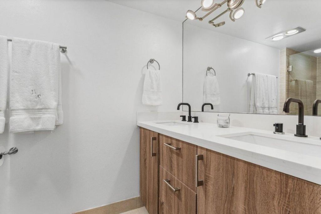 1208 Marine Way, Unit 506, North Palm Beach, FL 33408 Photo