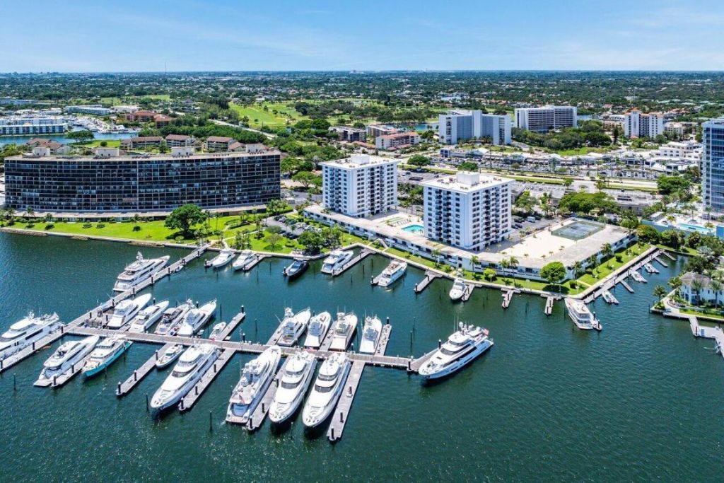 1208 Marine Way, Unit 506, North Palm Beach, FL 33408 Photo