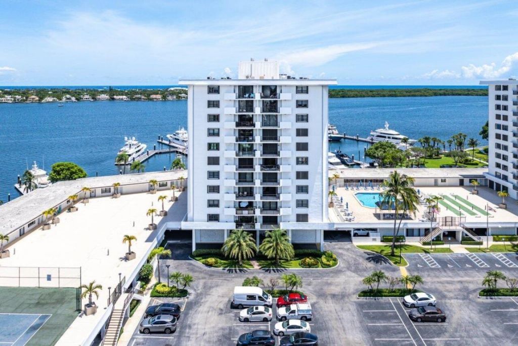 1208 Marine Way, Unit 506, North Palm Beach, FL 33408 Photo