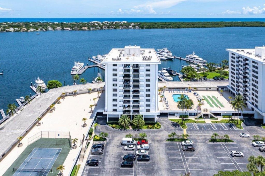 1208 Marine Way, Unit 506, North Palm Beach, FL 33408 Photo
