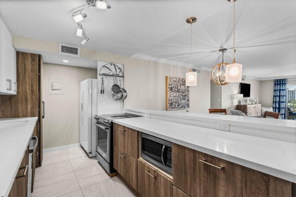 1208 Marine Way, Unit 506, North Palm Beach, FL 33408 Photo