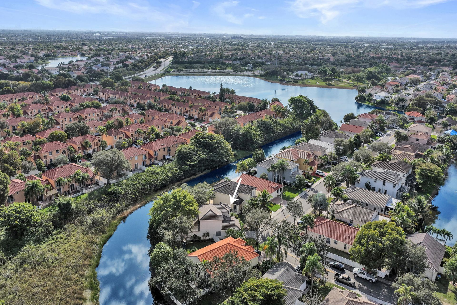 2389 NW 162nd Terrace, Pembroke Pines, FL 33028 Photo