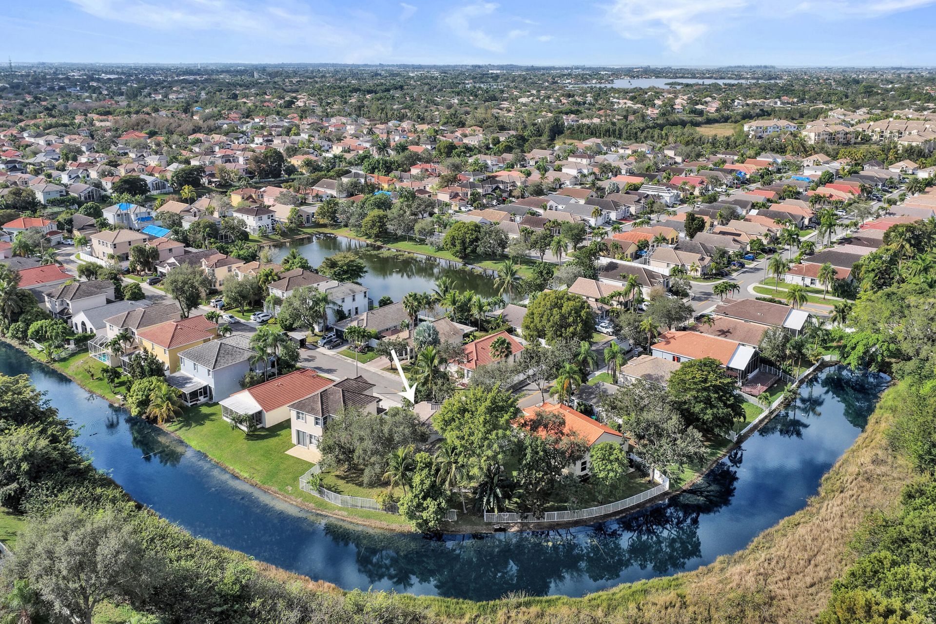 2389 NW 162nd Terrace, Pembroke Pines, FL 33028 Photo