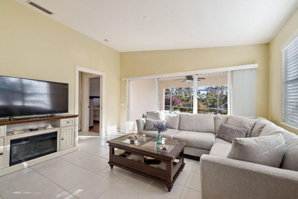 8991 SE Eldorado Way, Hobe Sound, FL 33455 Photo