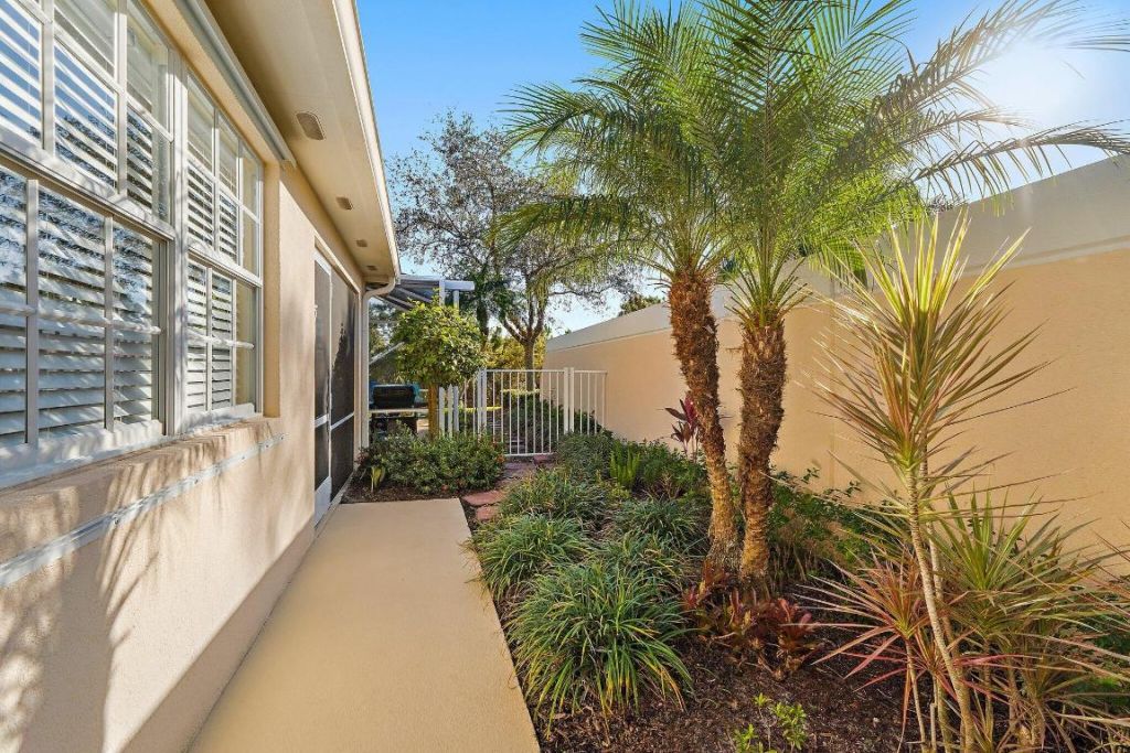 8991 SE Eldorado Way, Hobe Sound, FL 33455 Photo