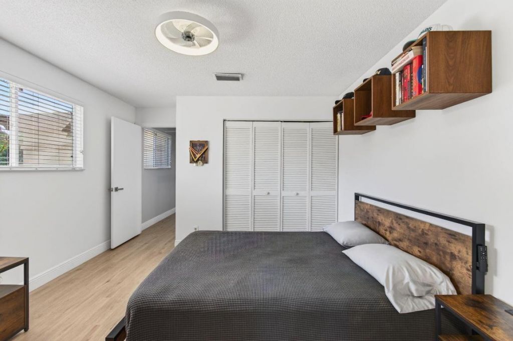 6766 Via Regina, Boca Raton, FL 33433 Photo