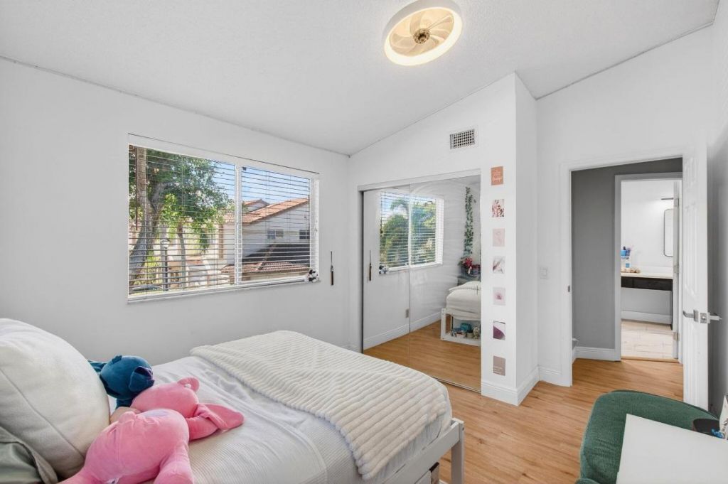 6766 Via Regina, Boca Raton, FL 33433 Photo