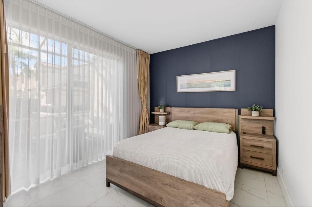 6766 Via Regina, Boca Raton, FL 33433 Photo