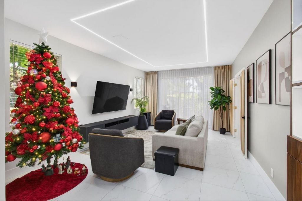 6766 Via Regina, Boca Raton, FL 33433 Photo