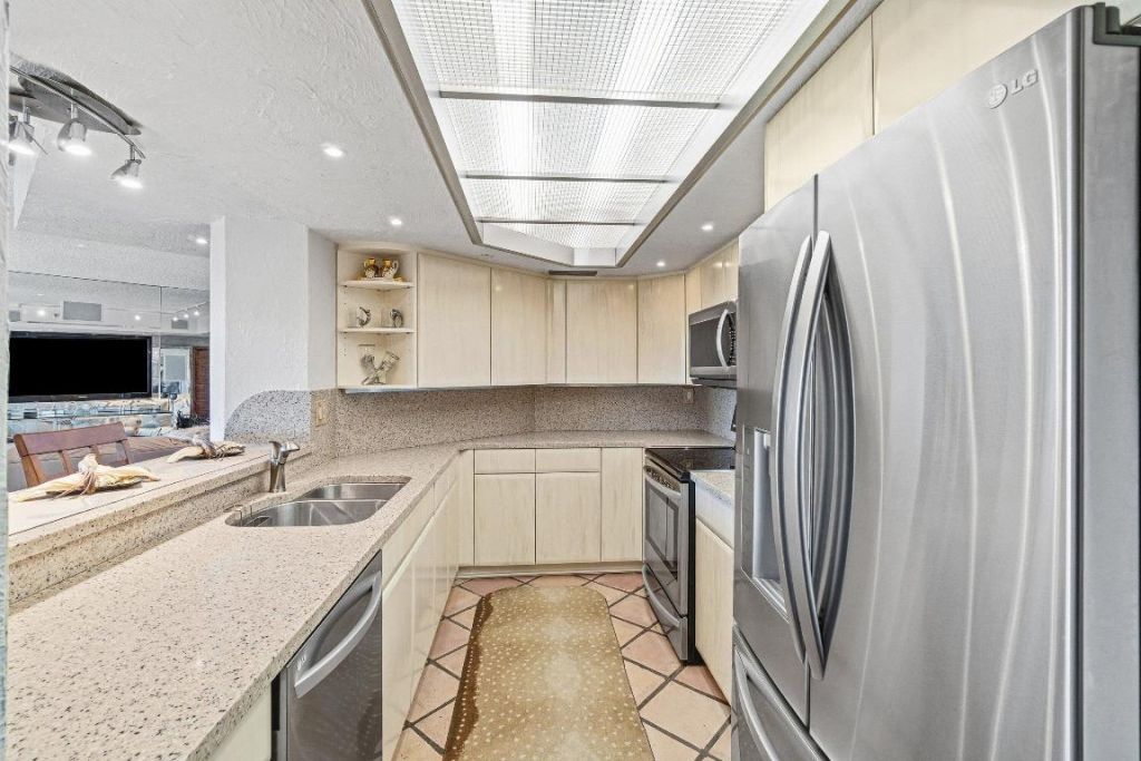 100 SE 5th Avenue, Unit Ph-14, Boca Raton, FL 33432 Photo