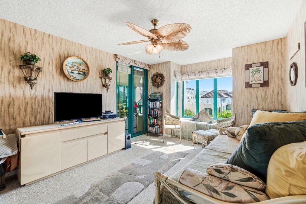 100 SE 5th Avenue, Unit Ph-14, Boca Raton, FL 33432 Photo