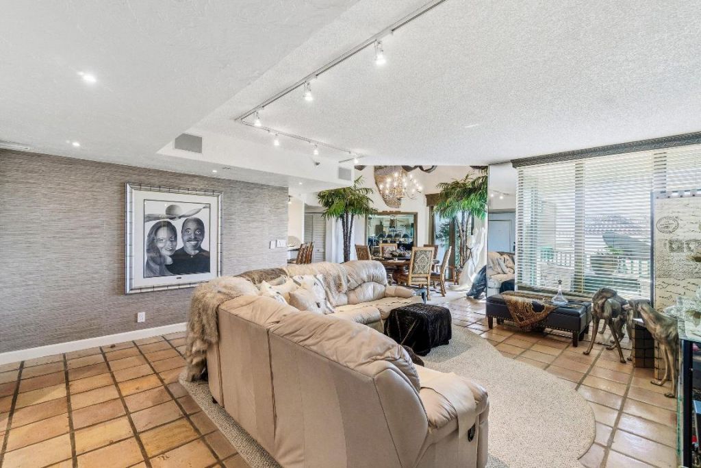 100 SE 5th Avenue, Unit Ph-14, Boca Raton, FL 33432 Photo