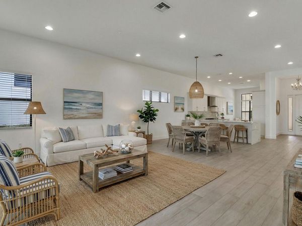 5619 Delacroix Terrace, Palm Beach Gardens, FL 33418