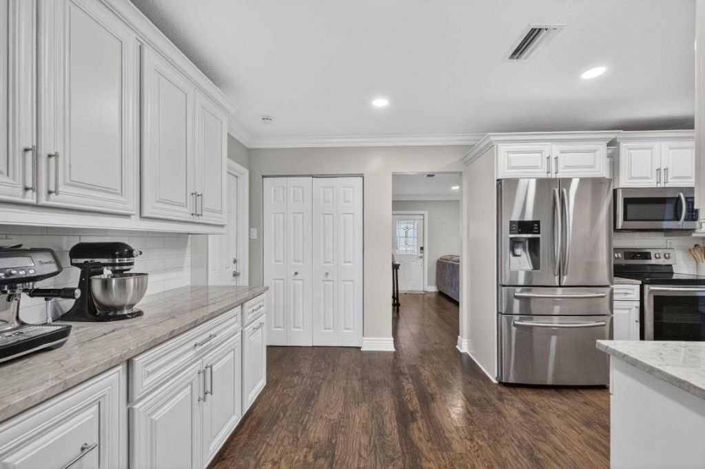 7101 NW 98th Terrace, Tamarac, FL 33321 Photo