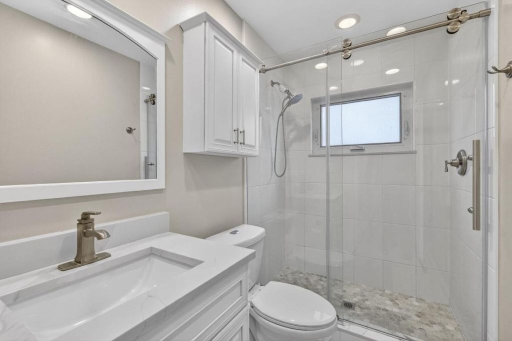 7101 NW 98th Terrace, Tamarac, FL 33321 Photo