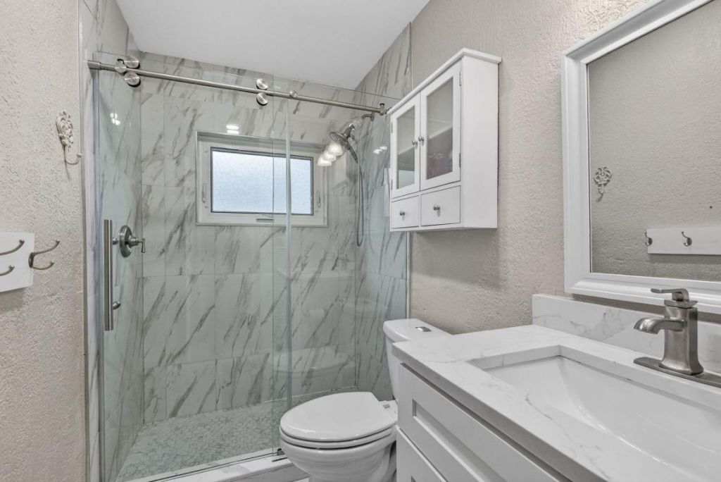 7101 NW 98th Terrace, Tamarac, FL 33321 Photo