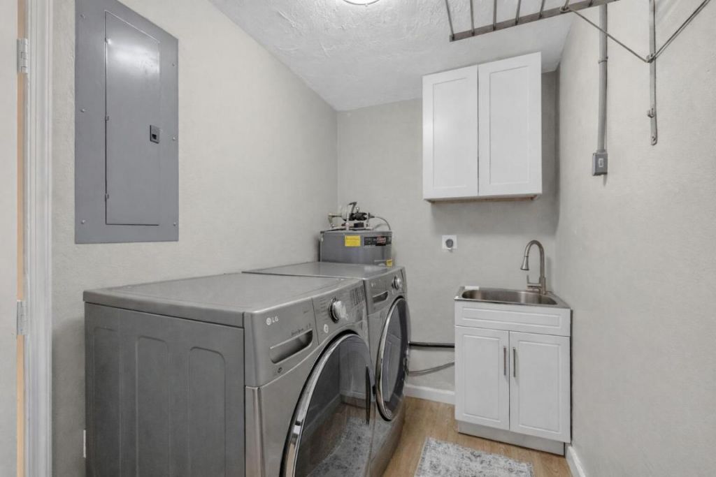 7101 NW 98th Terrace, Tamarac, FL 33321 Photo