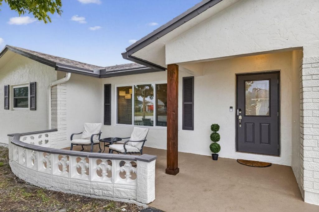 7101 NW 98th Terrace, Tamarac, FL 33321 Photo