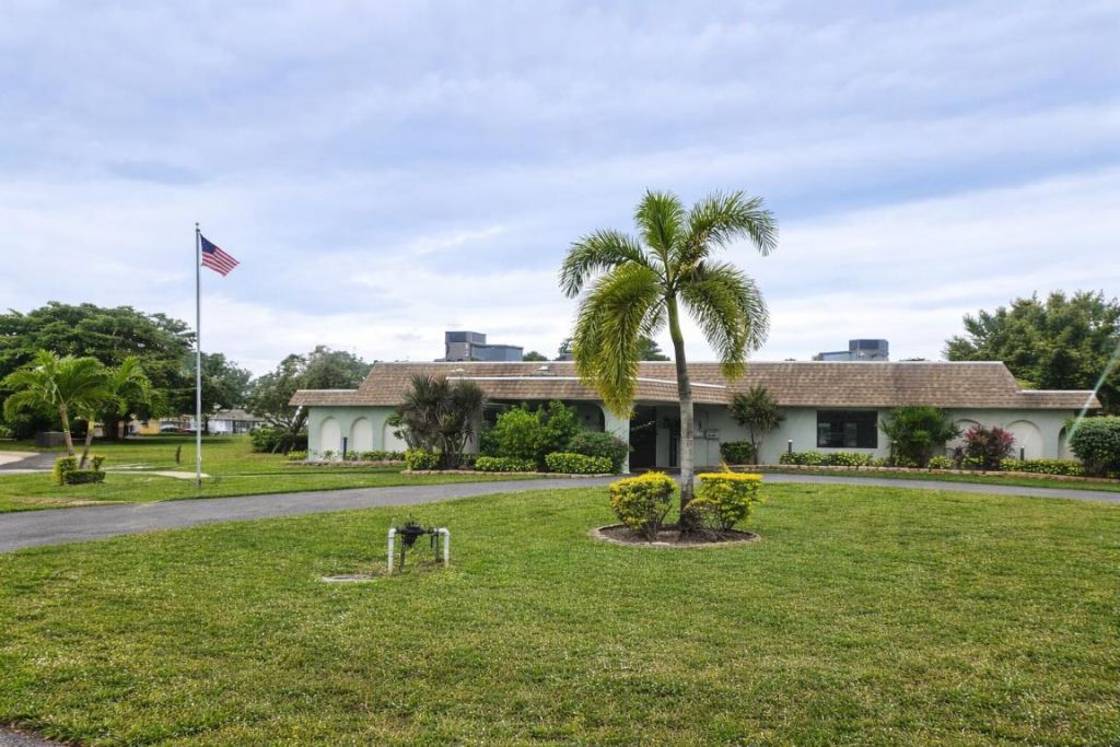 7101 NW 98th Terrace, Tamarac, FL 33321 Photo