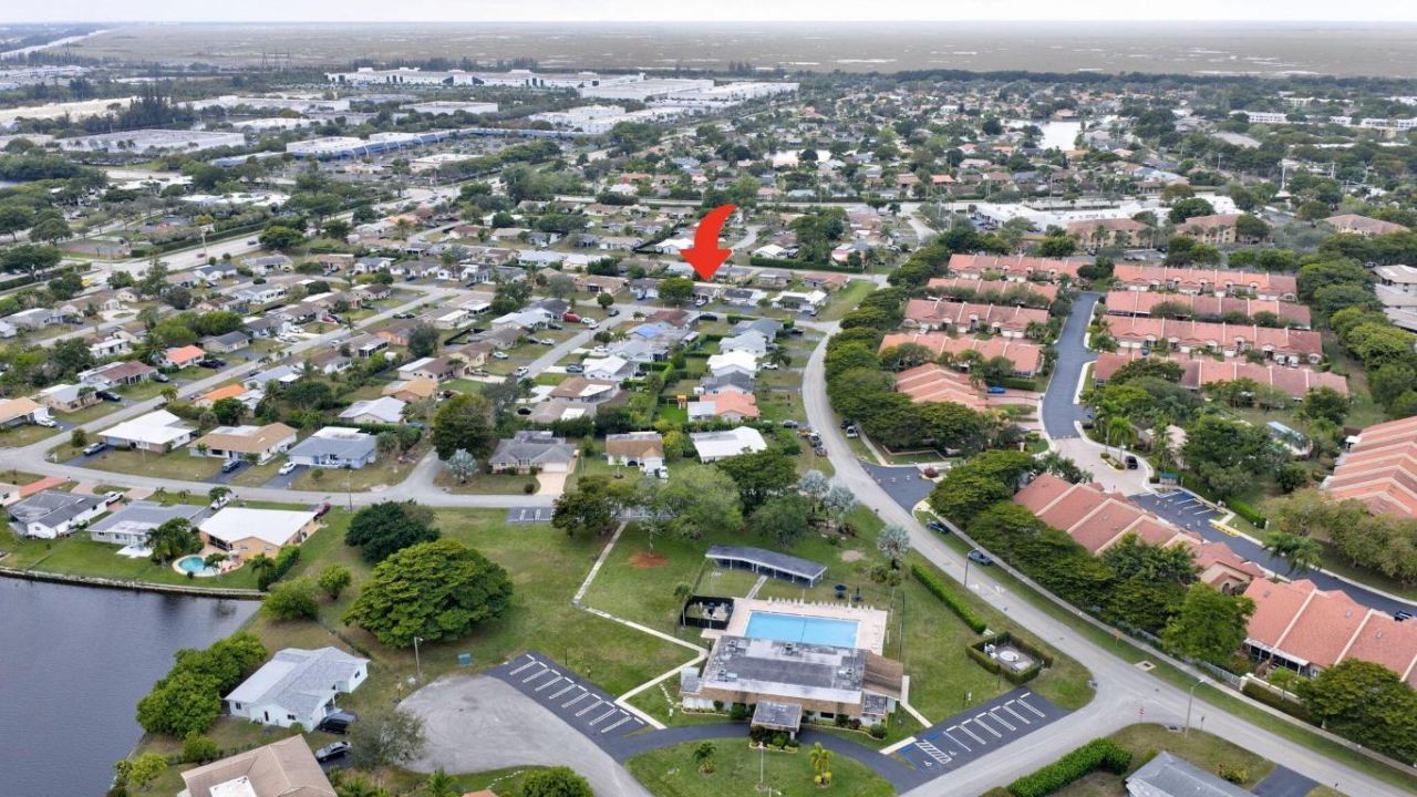 7101 NW 98th Terrace, Tamarac, FL 33321 Photo