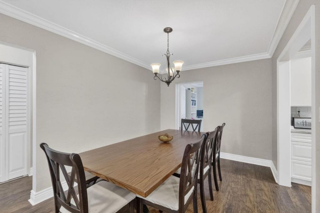 7101 NW 98th Terrace, Tamarac, FL 33321 Photo