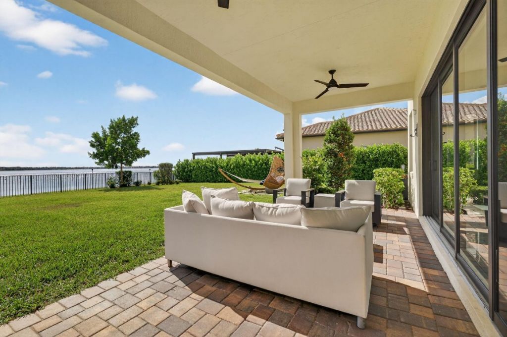 9280 W Parkland Bay Trl, Parkland, FL 33076 Photo