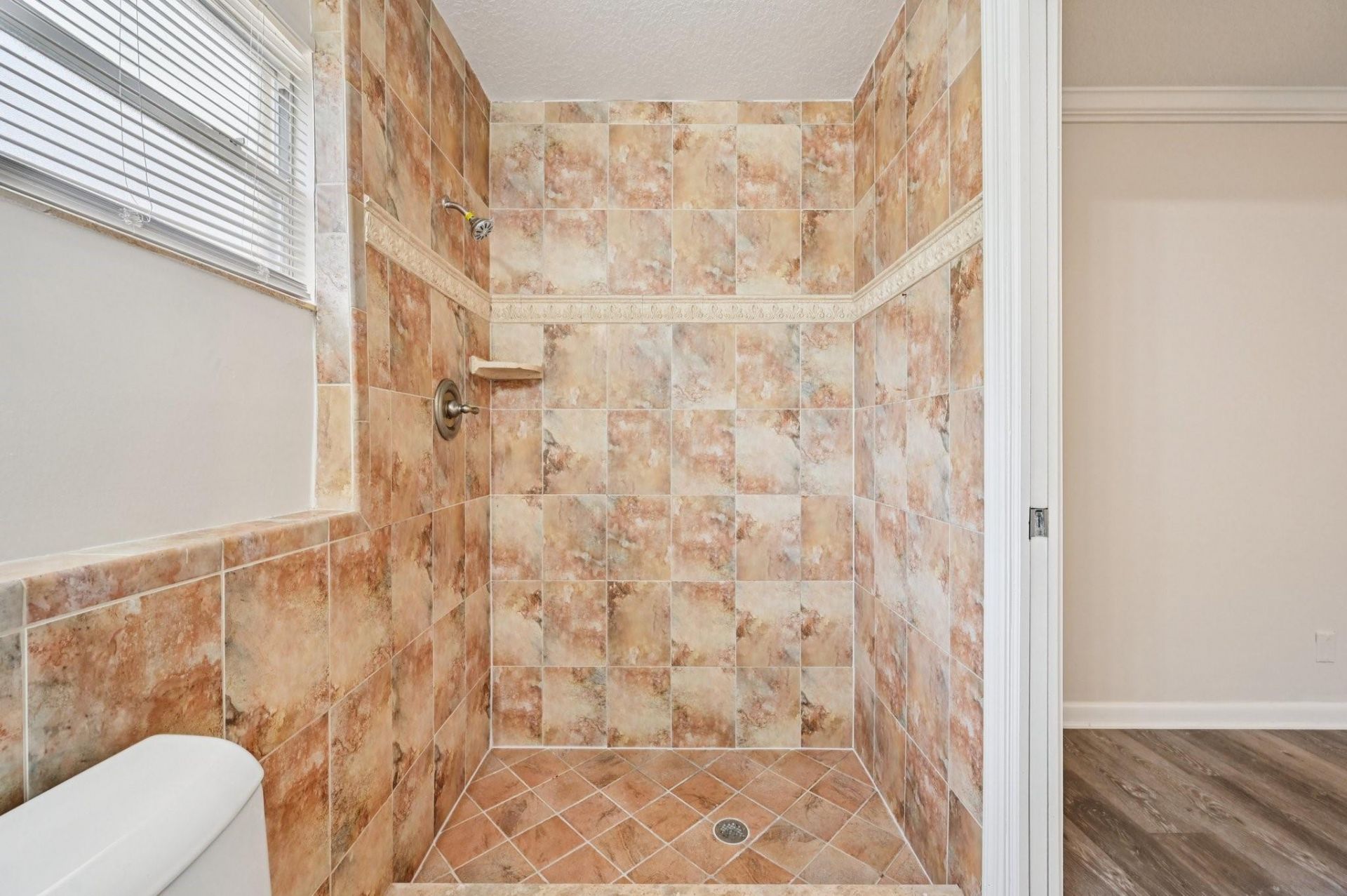 5618 Cinnamon Drive, West Palm Beach, FL 33415 Photo