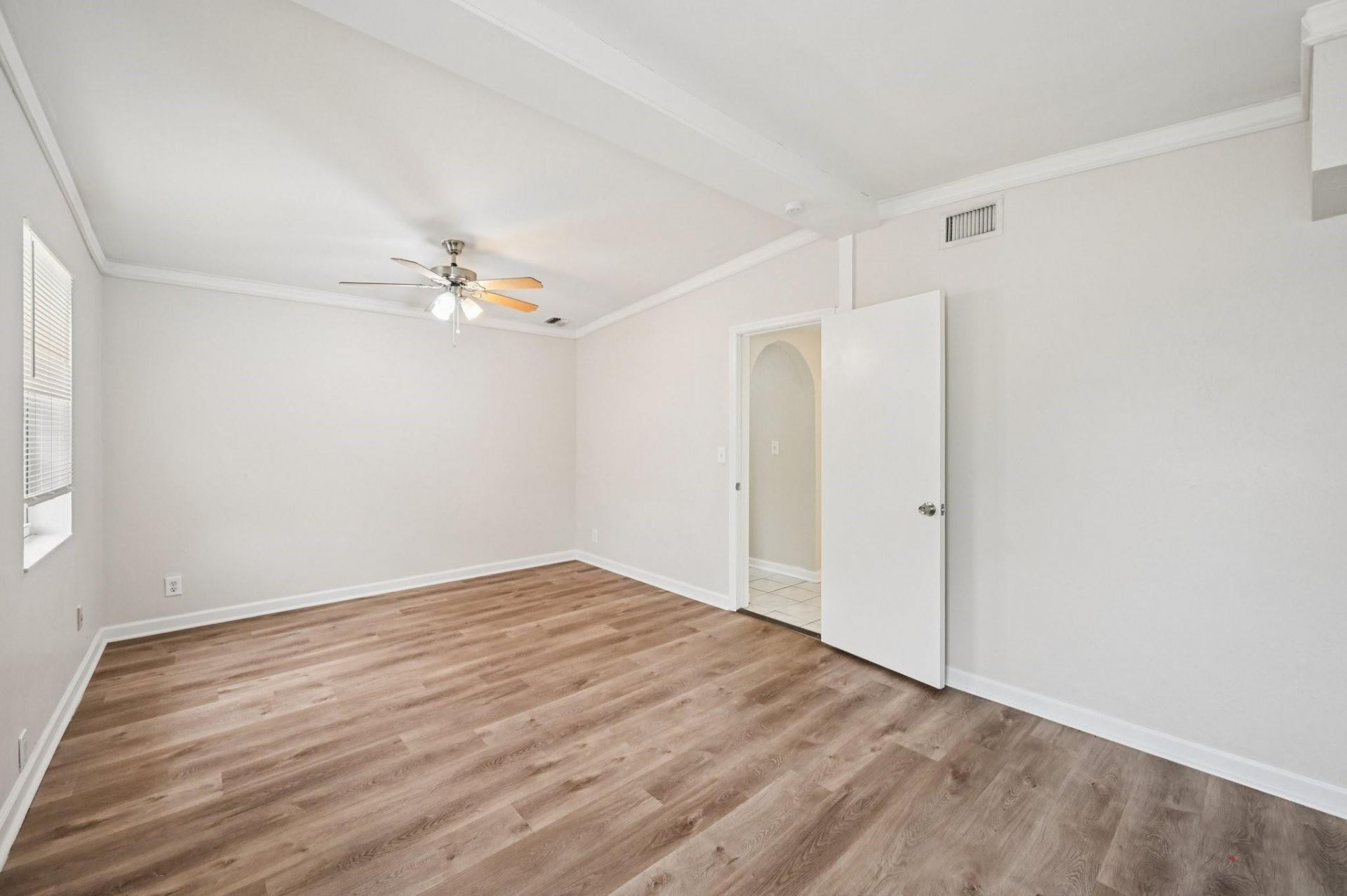 5618 Cinnamon Drive, West Palm Beach, FL 33415 Photo