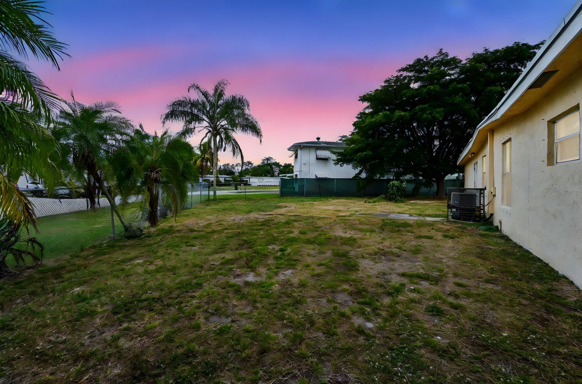5618 Cinnamon Drive, West Palm Beach, FL 33415 Photo