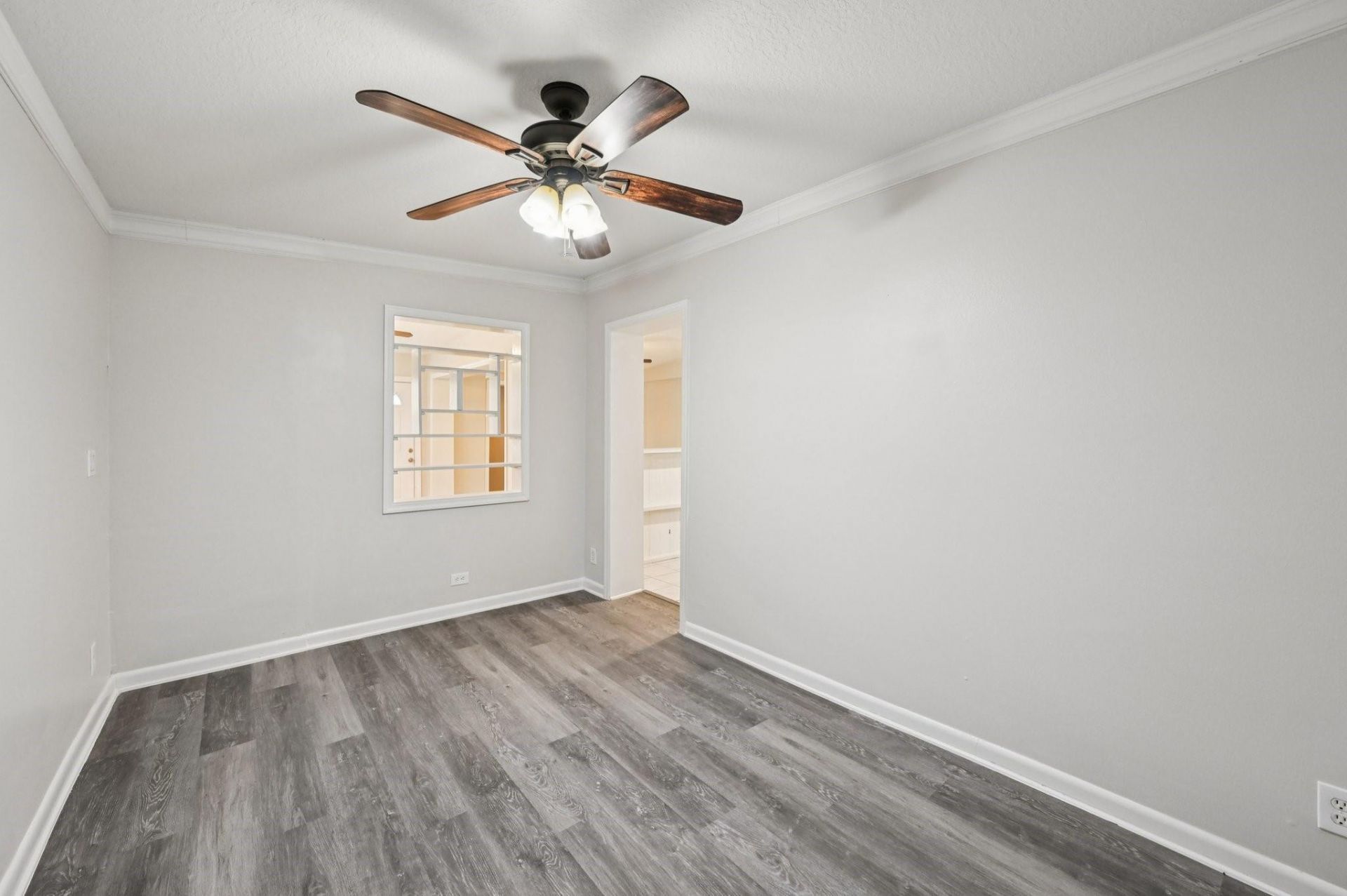 5618 Cinnamon Drive, West Palm Beach, FL 33415 Photo