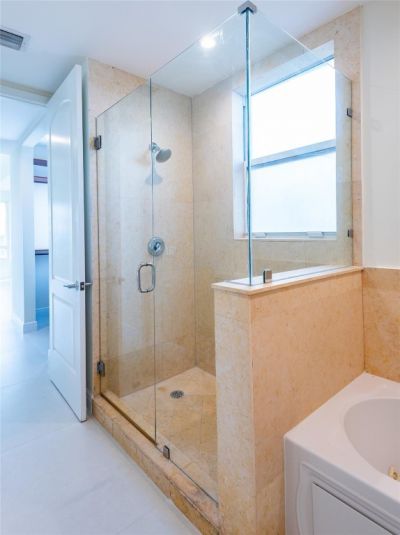 3236 NE 5th Street, Unit 402, Pompano Beach, FL 33062 Photo