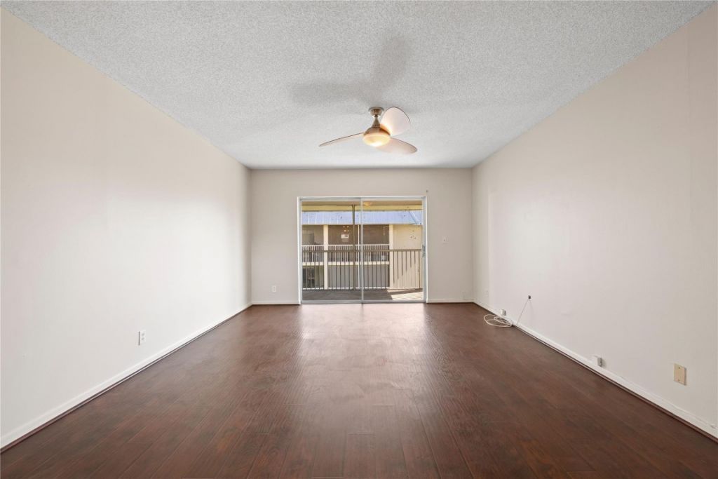 2980 Riverside Dr, Unit 324, Coral Springs, FL 33065 Photo