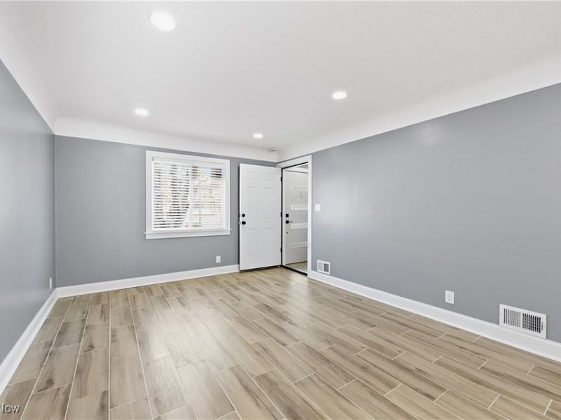 2811 Oak Park Avenue, Cleveland, OH 44109 Photo 10