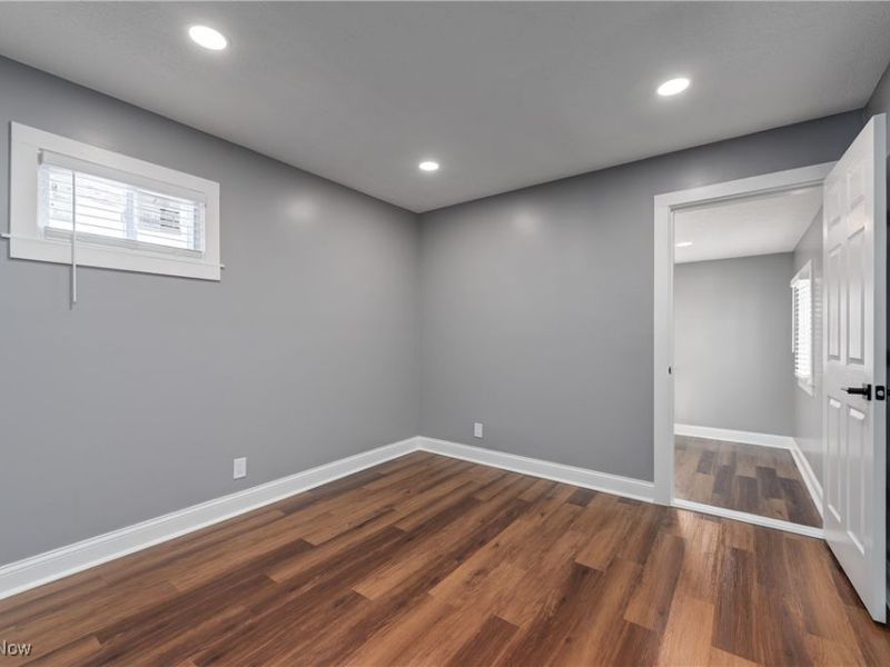 2811 Oak Park Avenue, Cleveland, OH 44109 Photo 17