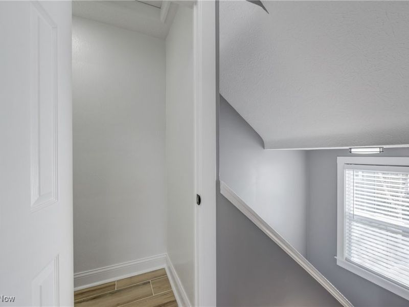 2811 Oak Park Avenue, Cleveland, OH 44109 Photo 25