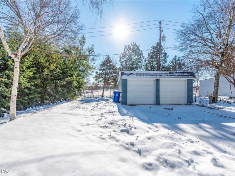 2811 Oak Park Avenue, Cleveland, OH 44109 Photo 4