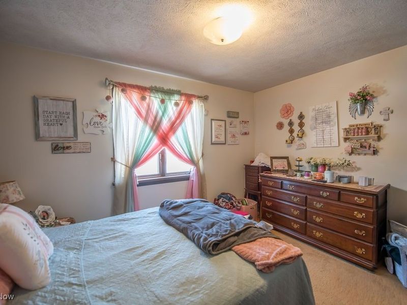 2045 Glamorgan Street, Alliance, OH 44601 Photo 13