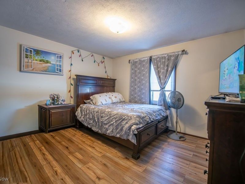 2045 Glamorgan Street, Alliance, OH 44601 Photo 24