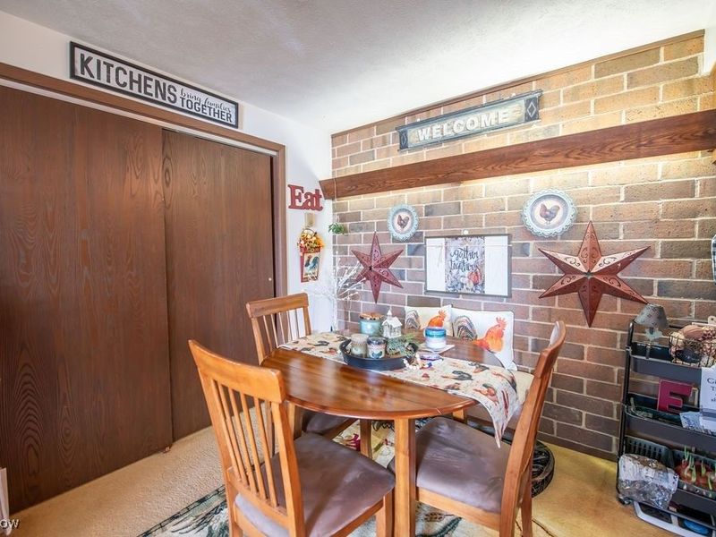 2045 Glamorgan Street, Alliance, OH 44601 Photo 7