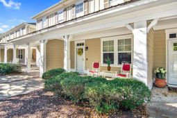 4902 N Market St. photo 4