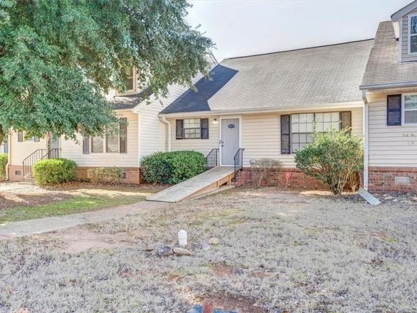 5507 Park Place S, Atlanta, GA 30349