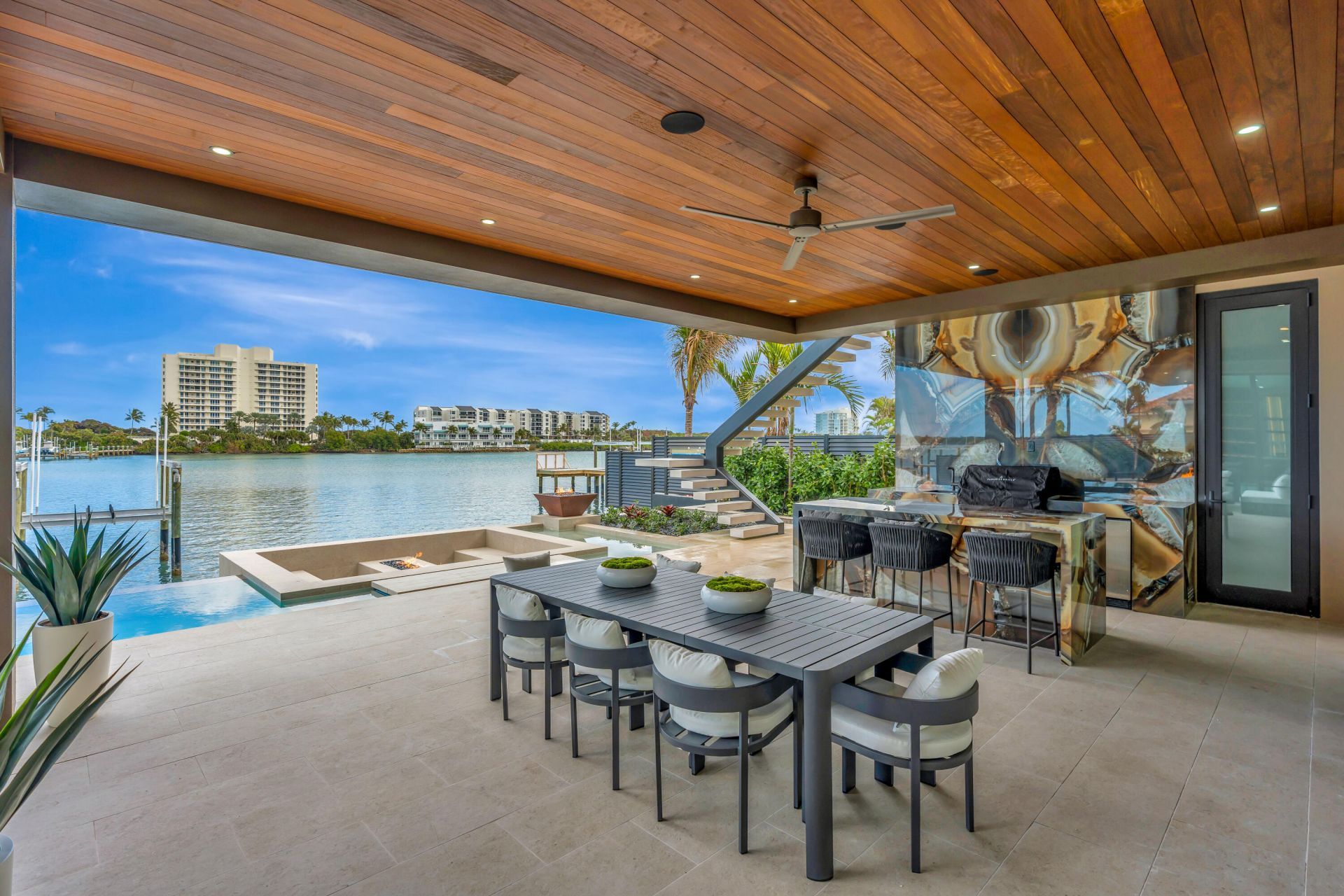 19696 Harbor Road N, Jupiter, FL 33469 Photo